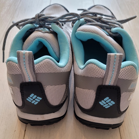 Columbia Hiking Grove Heights OutDry Techlite Women's 9.5 - Picture 4 of 11